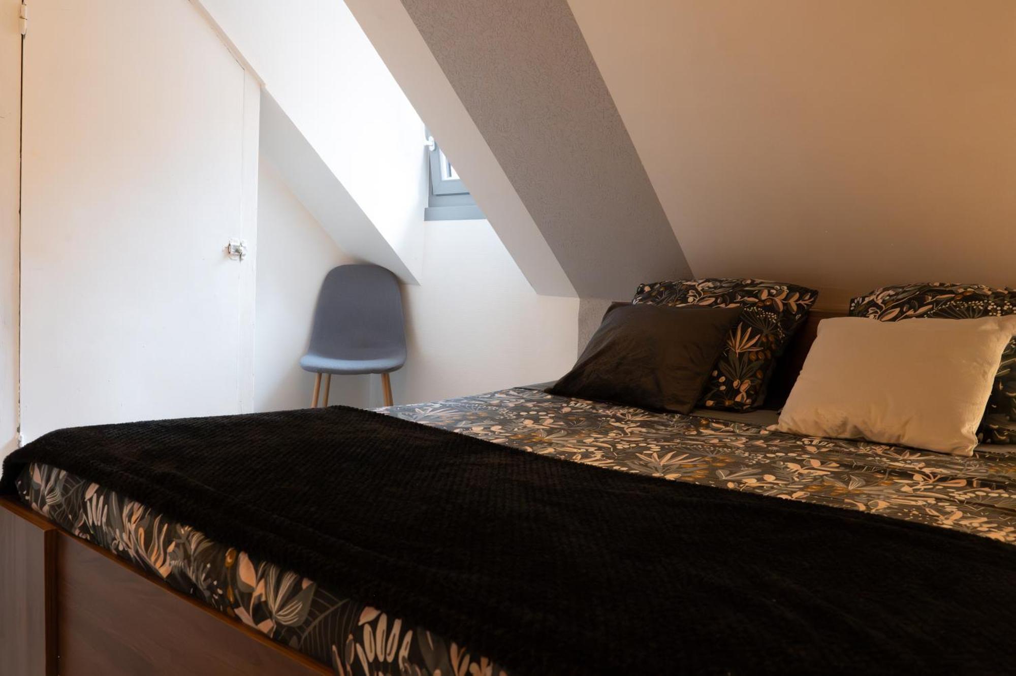 Appartement Au Centre Ville Historique Le Vieux Langres Esterno foto