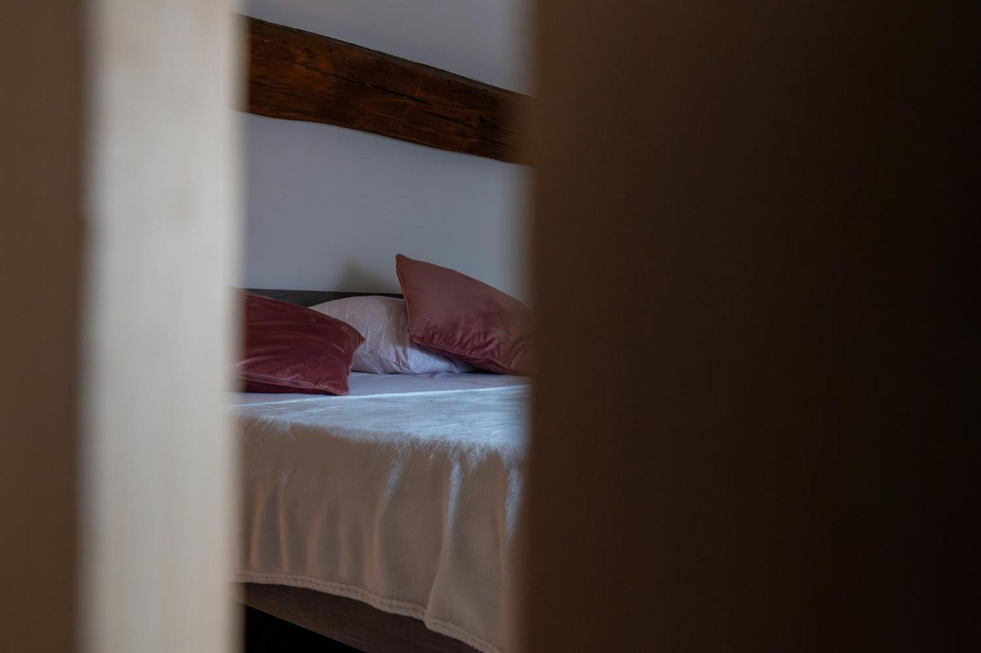 Appartement Au Centre Ville Historique Le Vieux Langres Esterno foto